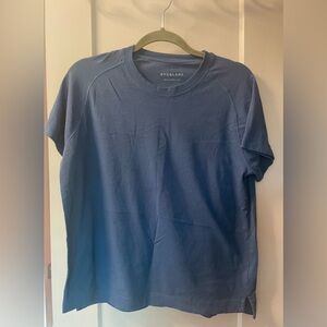 Blue Everlane cotton raglan tee original M
